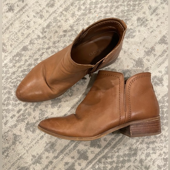 Also shoes - Picture 1 of 1